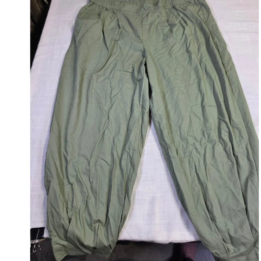 A New Day Olive Green Pleated Tapered Leg Pants Womens XL Elastic Waist Casual